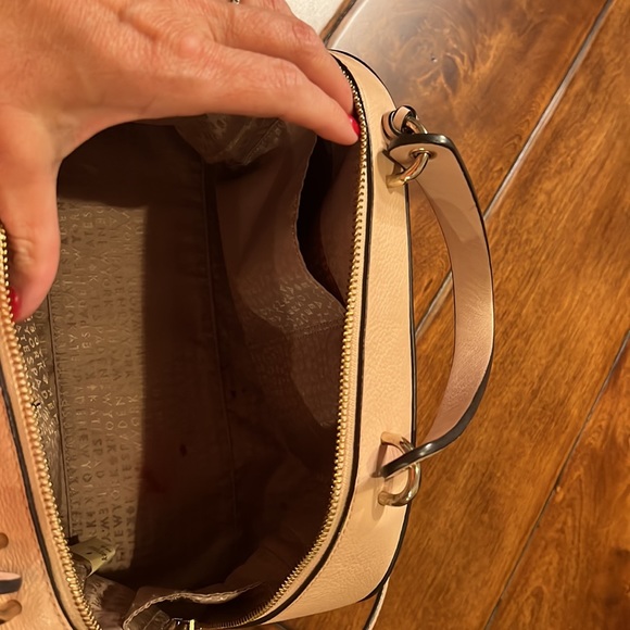 Kate Spade Purse - Picture 3 of 4